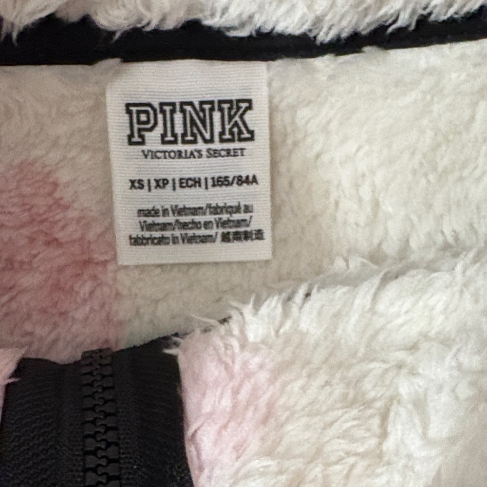 PINK Victoria's Secret Cream Fleece Pullover - Picture 2 of 5